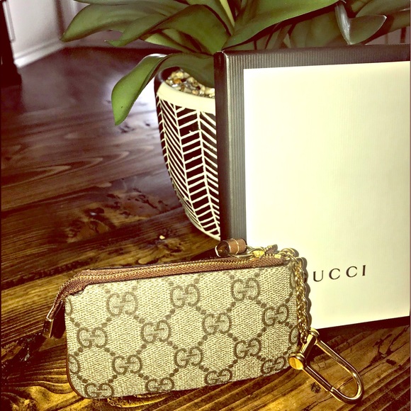 gg supreme key pouch